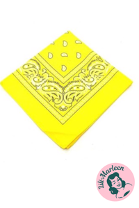 Bandana - gul med klassisk mønster